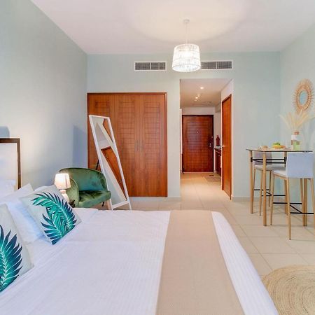 Durrani Homes - Luxurious Studio Near Dubai Mall With Pool View Exterior photo
