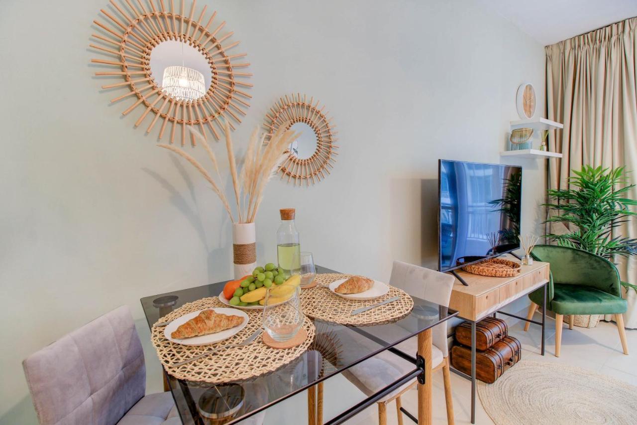 Durrani Homes - Luxurious Studio Near Dubai Mall With Pool View Exterior photo