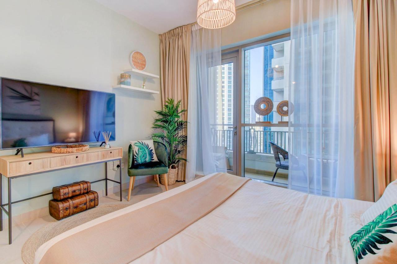 Durrani Homes - Luxurious Studio Near Dubai Mall With Pool View Exterior photo